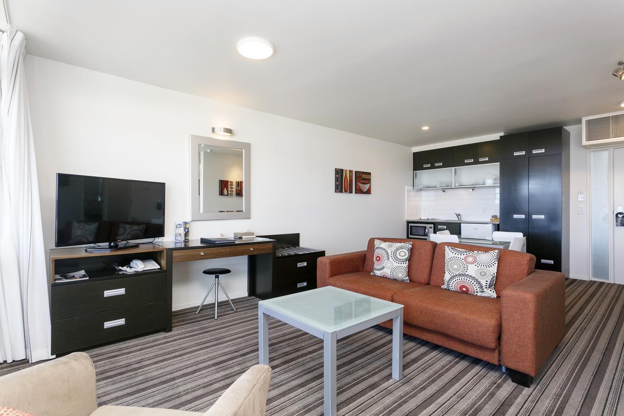 The Reef Resort Taupo Bagian luar foto