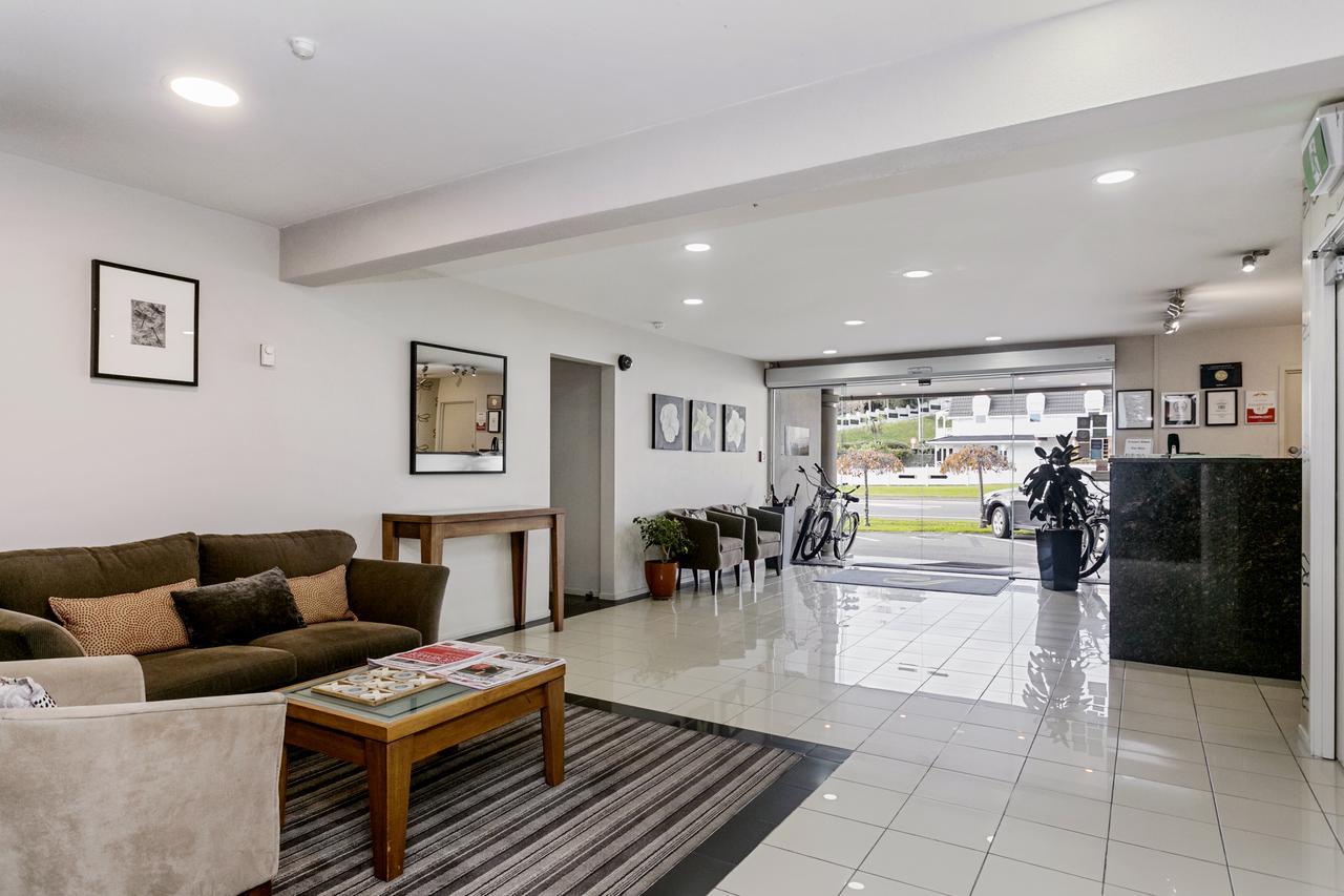 The Reef Resort Taupo Bagian luar foto